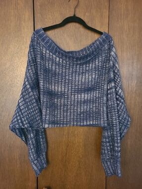 Urban Outfitters Cropped Off Shoulder Oversized Chunky Knit Sweater